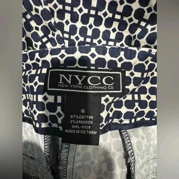 Women's Chain Print Ankle Pants Black & White​​ - Picture 5 of 8